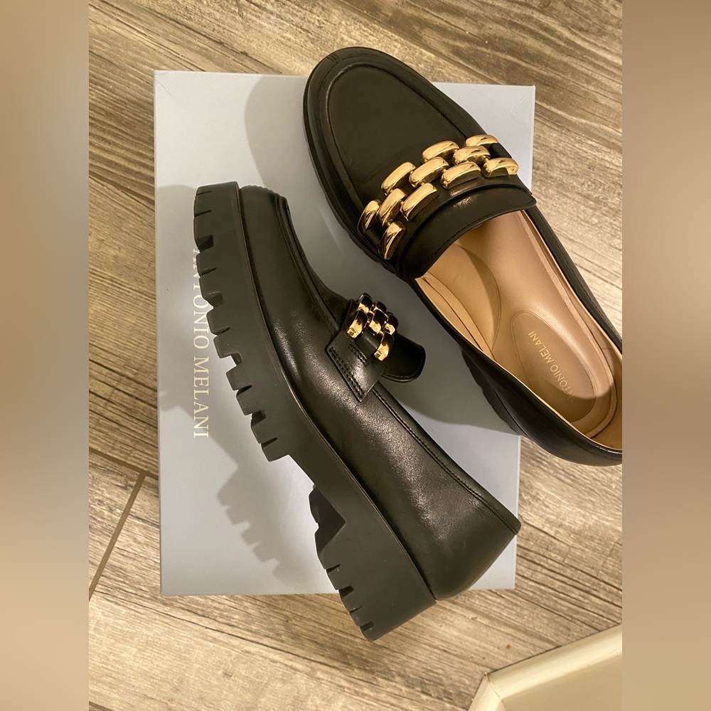 ANTONIO MELANI Black Loafers with Gold Chain Detail - Picture 2 of 5
